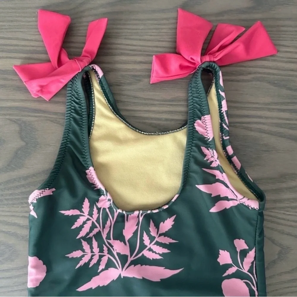PINK CHICKEN GIRLS SHELLY ONE PIECE SWIMSUIT